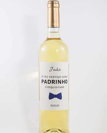 Garrafa de vinho branco com rótulo personalizado - Casamento - O teu serviço como padrinho é requisitado, laço azul